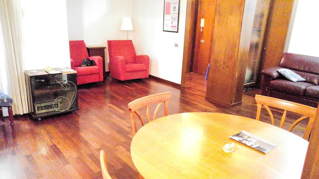 Appartamento Turistico Laura Róma Kültér fotó